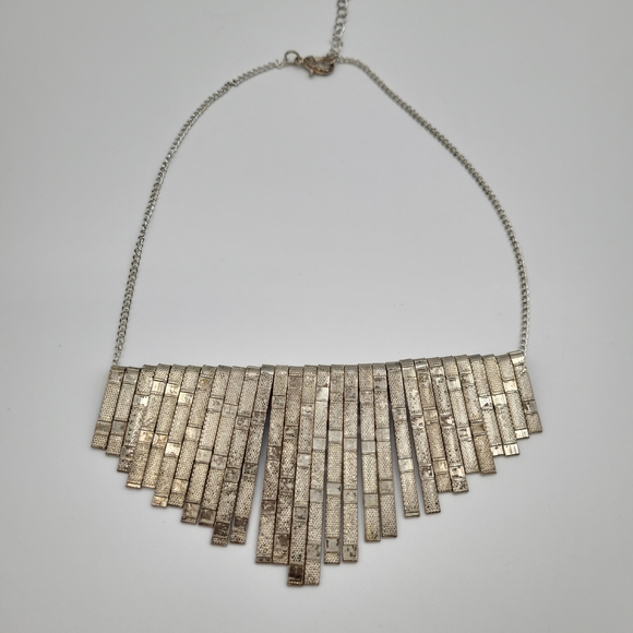 Silver Vintage Necklace - Picture 3 of 8